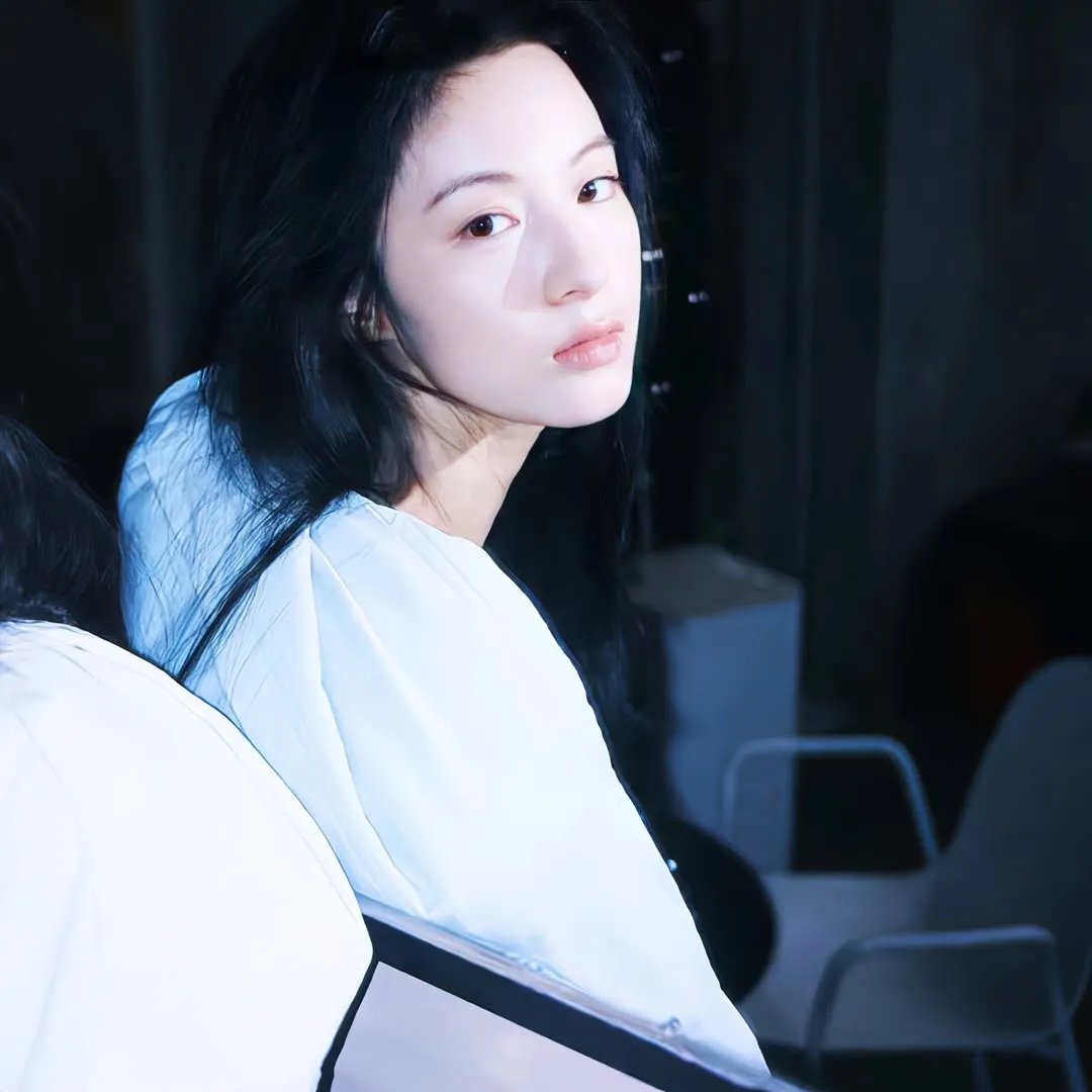 三个陌生的情人 海报